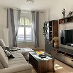 Moderne 3 Raum Altbau Etw Bis 4 Gaeste, Naehe Staatstheater, Parkplatz, Netflix, Vollausstattung